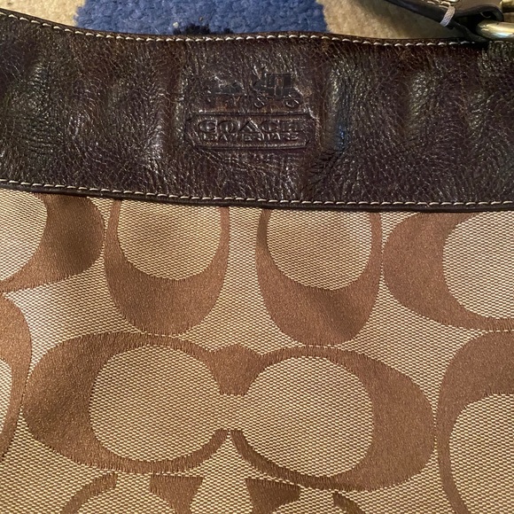 Coach purse - Picture 2 of 3